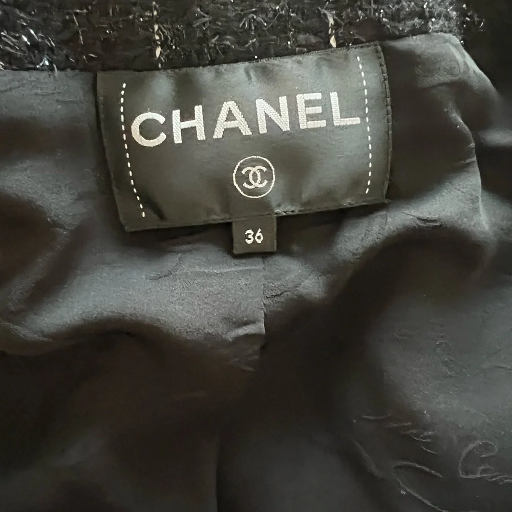 CHANEL Classic Couture Tweed Slim Zip Jacket - French 36